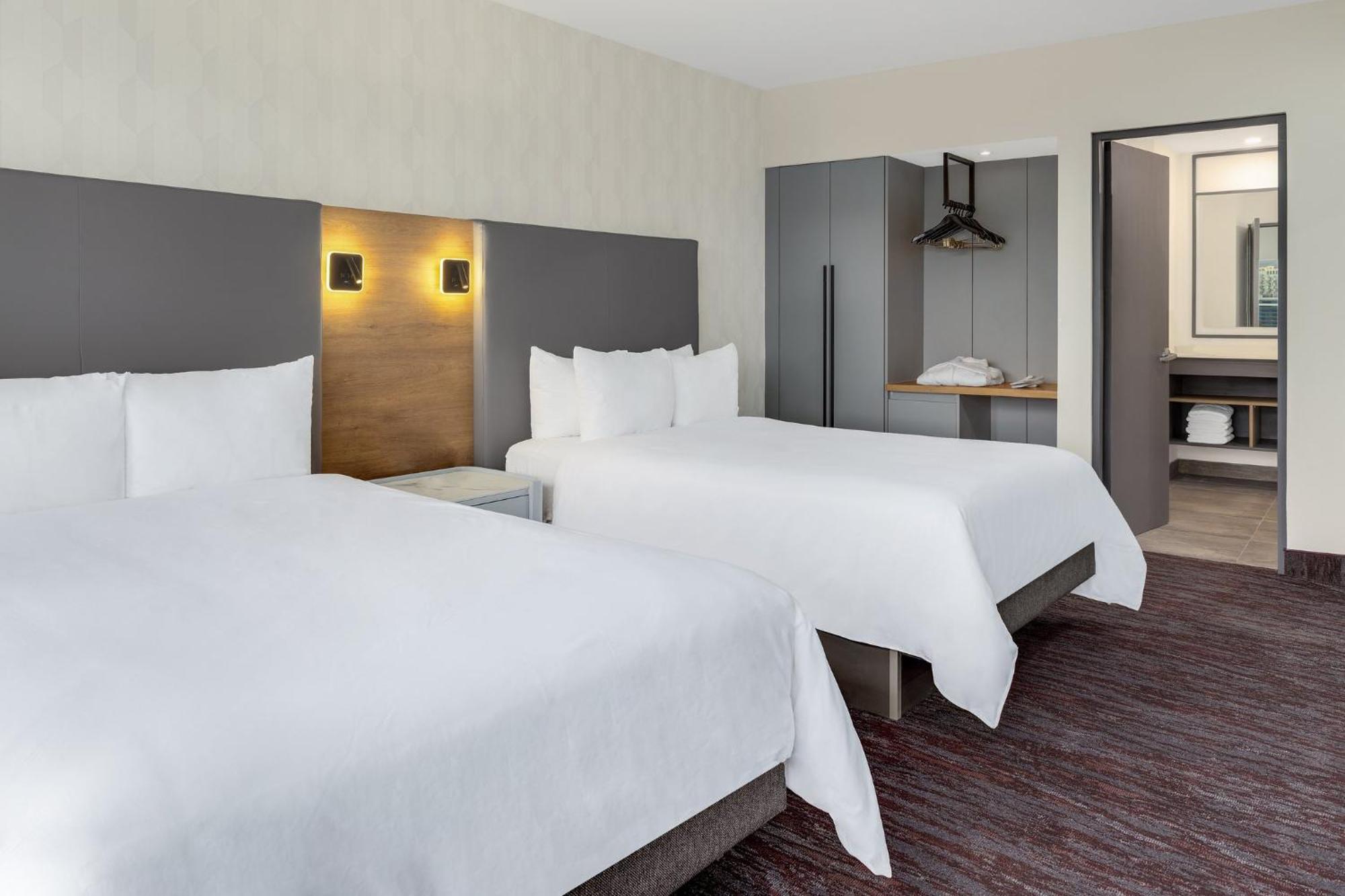 Crowne Plaza La Sabana By Ihg Hotel 5*