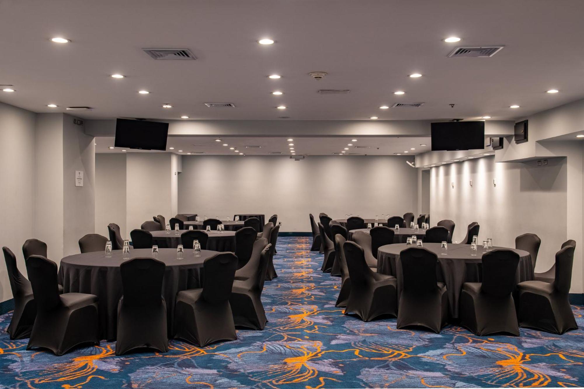 Crowne Plaza La Sabana By Ihg